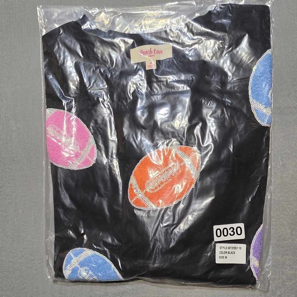 Peach Love Colorful Patch Football Oversized Women's Top New In Poly PTP 30 MED - Picture 6 of 7
